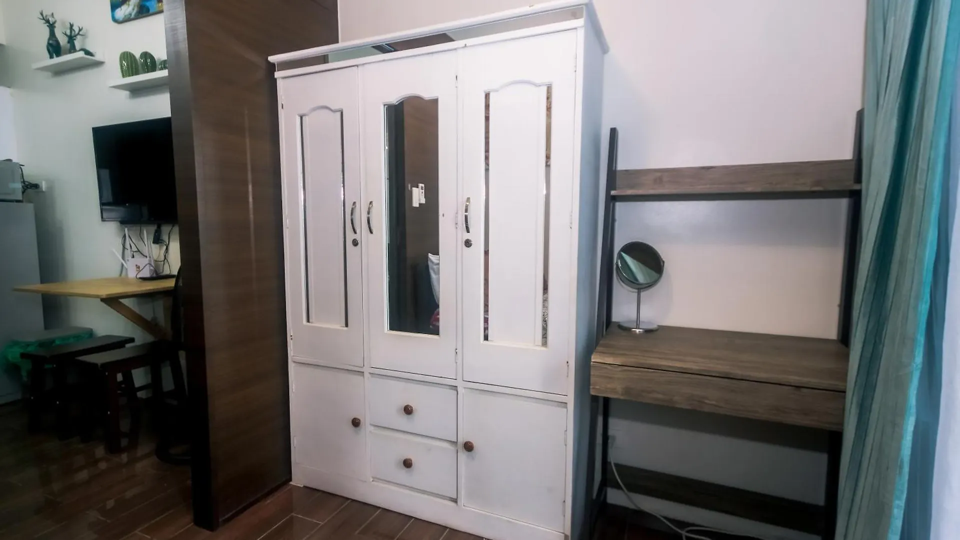 דירות מנילה Cozy Crash Pad A Laughter Friendly Makati 2270 Gym Swim Park 300 Mbps 0*,