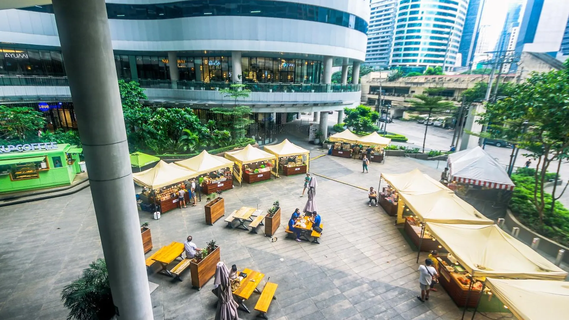 마닐라 Cozy Crash Pad A Laughter Friendly Makati 2270 Gym Swim Park 300 Mbps 아파트 필리핀